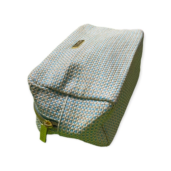 Tarte Make up pouch - Picture 3 of 11